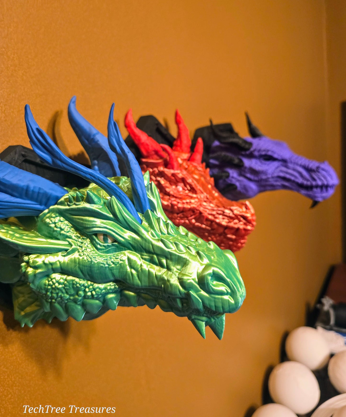 Dragon Head Trophy Wall Mount- Northern Dragon 3D Printed Fantasy Decor - Green and Blue Dual Color Silk PLA With Blue Horns