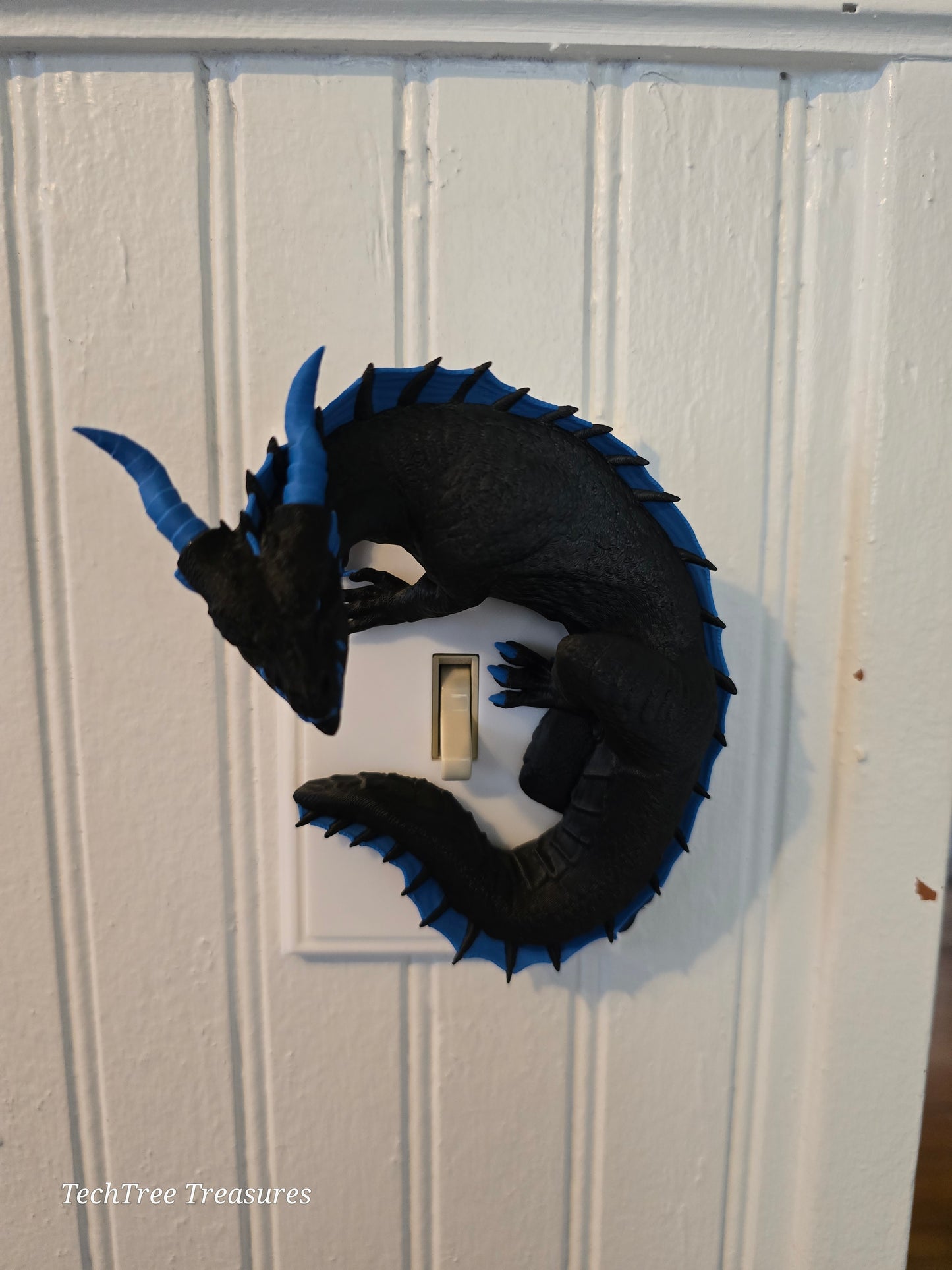 Dragon Light Switch Cover for Wall - Room Decor