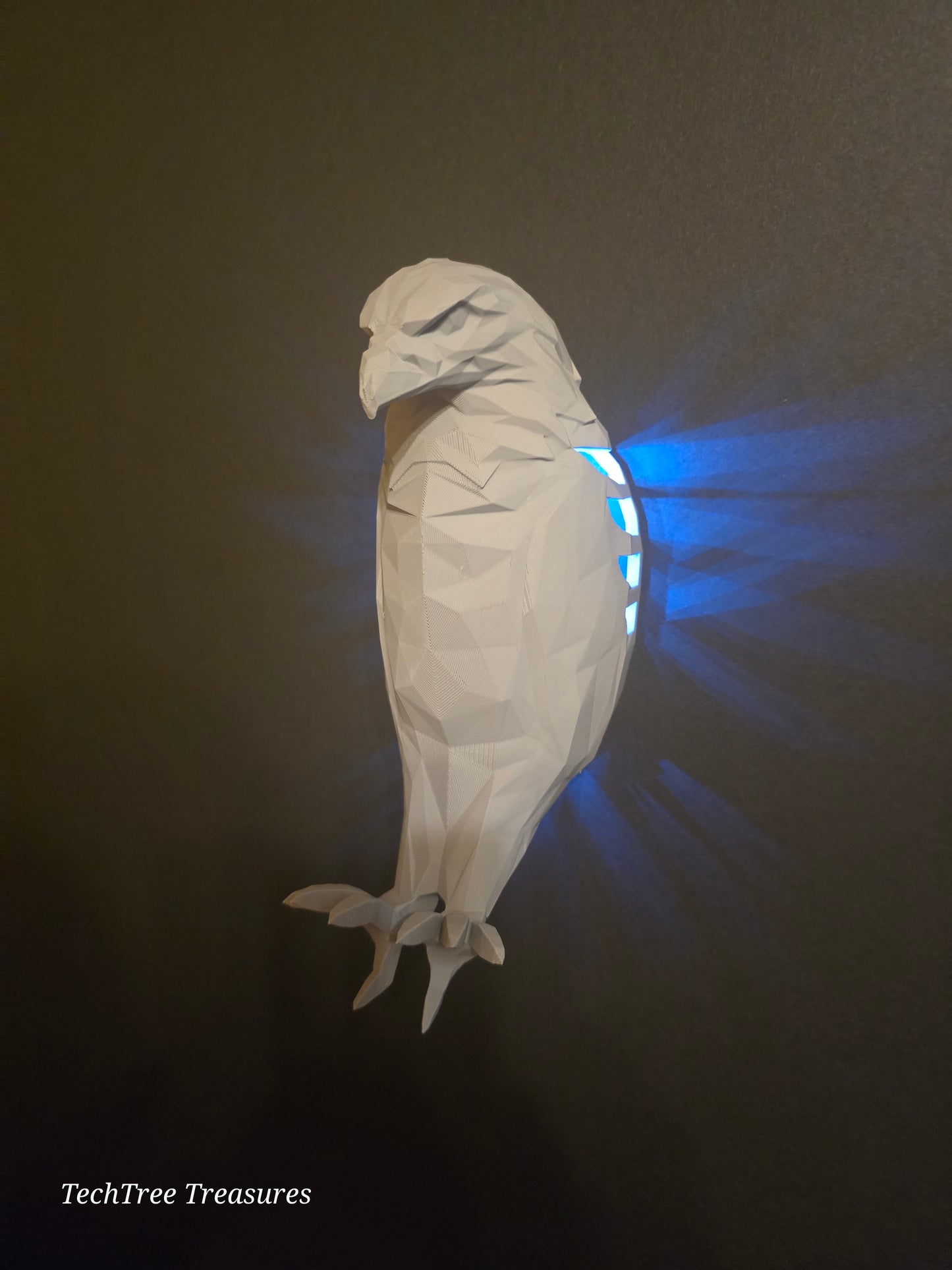 The Majestic Resting Bald Eagle Hanging Wall Light / Wall Mounted Light / Wall Art / Battery Wall Light